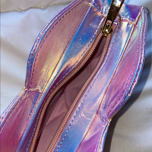 Purse - Picture 2 of 3